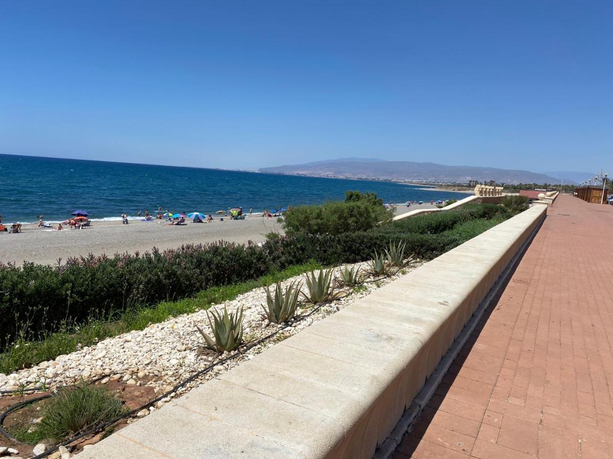 Apartamento Del Toyo Almería Dış mekan fotoğraf